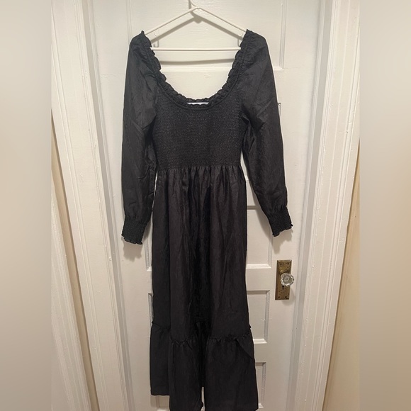 Hill House Dresses & Skirts - Hill House Emily Dress